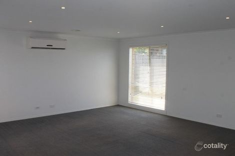 Property photo of 11 Egret Way Cowes VIC 3922