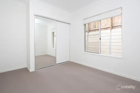 Property photo of 47 Creekwood Circuit Spring Mountain QLD 4300