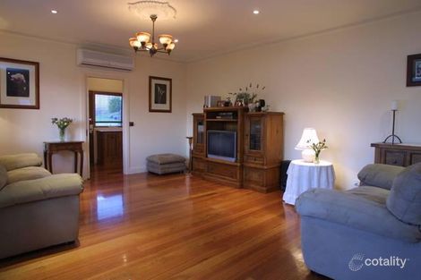 Property photo of 10 South Hidden Valley Circuit Beaconsfield VIC 3807