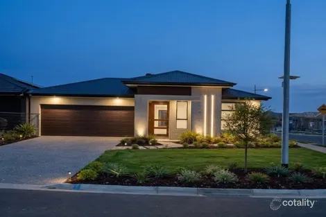 4 Tuff St, Werribee, VIC 3030