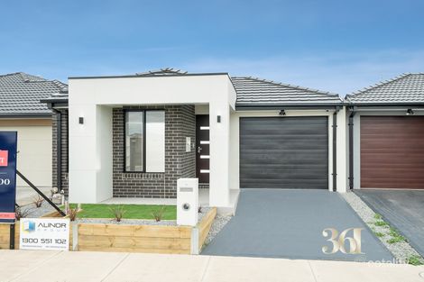 Property photo of 12 Kapok Drive Tarneit VIC 3029