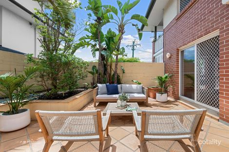 Property photo of 1/106 Racecourse Road Ascot QLD 4007