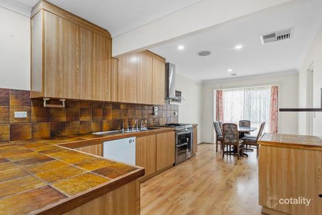 Property photo of 23 Norman Crescent Hackham SA 5163