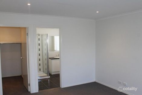 Property photo of 11 Egret Way Cowes VIC 3922