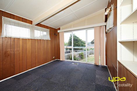 Property photo of 2 Monty Street Greensborough VIC 3088