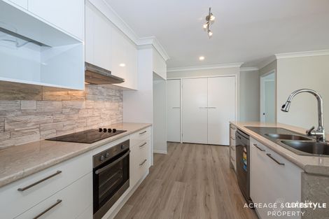 Property photo of 182 Bestmann Road East Sandstone Point QLD 4511