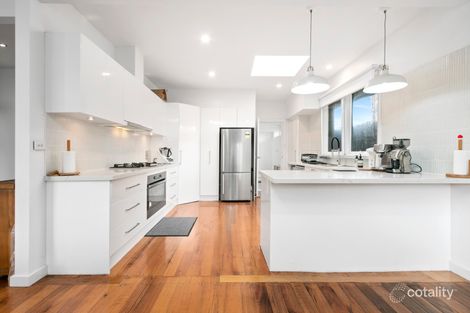 Property photo of 105 Warrigal Road Mentone VIC 3194