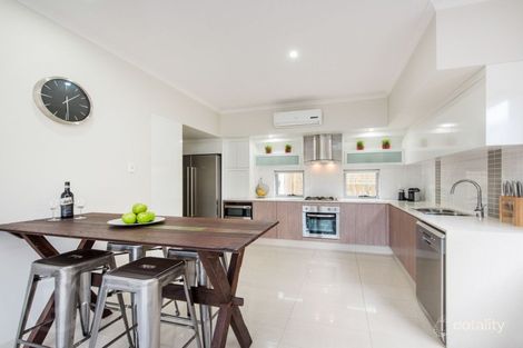 Property photo of 9 Ames Street Coorparoo QLD 4151