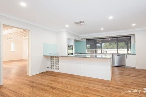 Property photo of 7 Abbott Court Leeming WA 6149