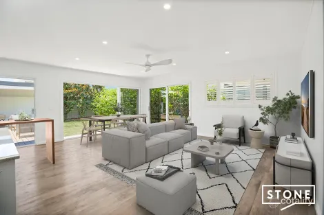 Property photo of 9 Iris Close Sapphire Beach NSW 2450