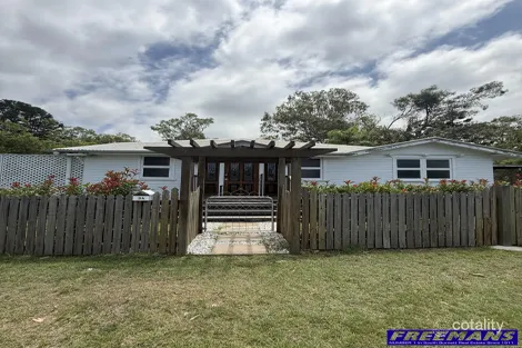 32 Drayton St, Nanango, QLD 4615