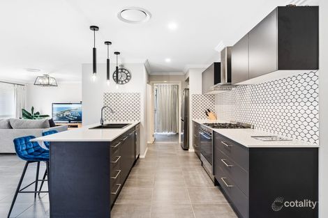 Property photo of 35 Milton Circuit Oran Park NSW 2570