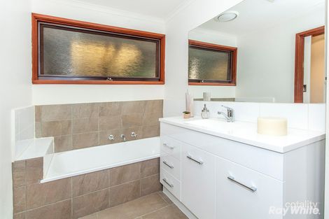 Property photo of 63 Summit Crescent Ringwood North VIC 3134