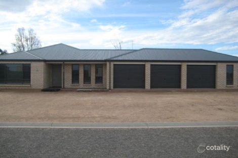 10 Hussman Dr, Port Broughton, SA 5522