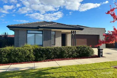 10 Woodbridge St, Killara, VIC 3691