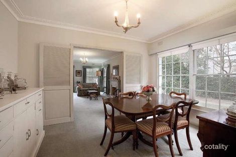 Property photo of 1/32 Mercer Road Armadale VIC 3143