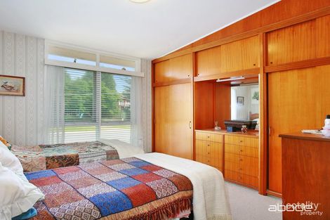 Property photo of 90 Spur Crescent Loftus NSW 2232