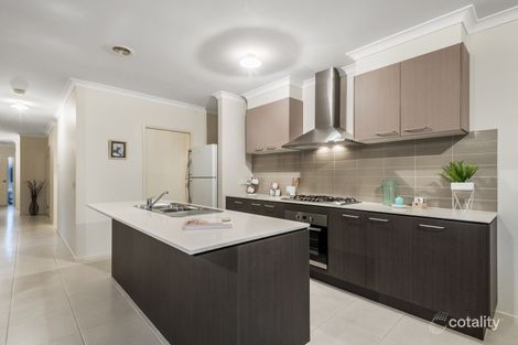 Property photo of 17 Nundroo Crescent Wollert VIC 3750
