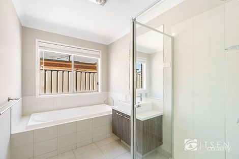 Property photo of 118 Myrtle Road Ascot VIC 3551