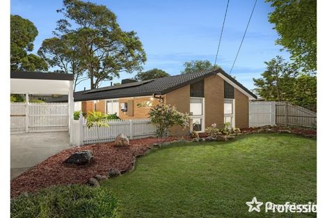 Property photo of 8 Dundee Place Wantirna VIC 3152