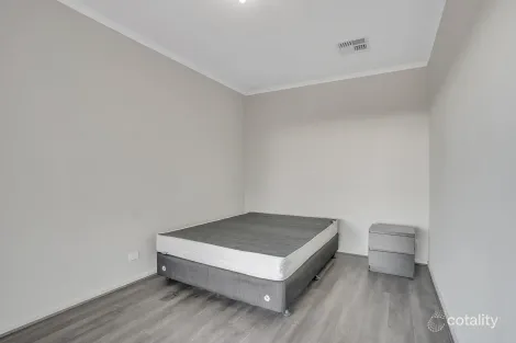 Property photo of 4 North Terrace Parham SA 5501