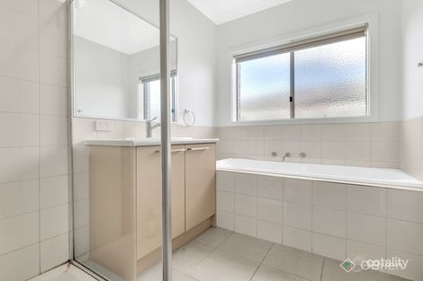 Property photo of 1/13 Red Robin Road Truganina VIC 3029