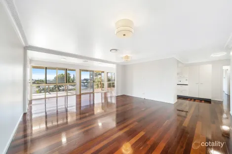 Property photo of 11 Brighton Terrace Sandgate QLD 4017