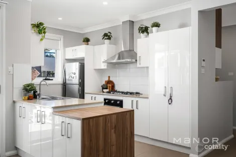 Property photo of 10 Jumbuck Lane Rouse Hill NSW 2155