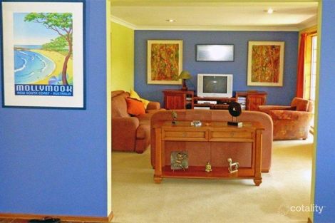 Property photo of 6 Toorak Close Mollymook Beach NSW 2539