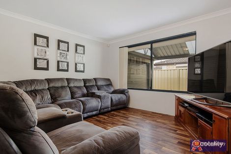 Property photo of 76 Highcliffe Circle Lakelands WA 6180