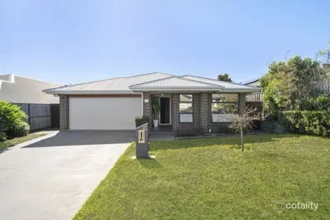 27 Chester St, Tallawong, NSW 2762