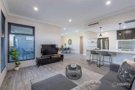 102/2 Bessell Ave, Como, WA 6152