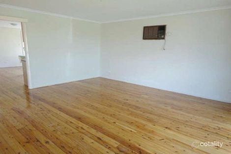 Property photo of 4 Marble Close Bossley Park NSW 2176