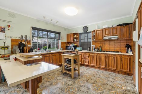 Property photo of 1 Rockingham Close Kew VIC 3101