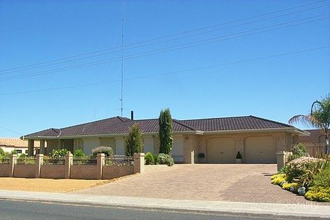 Property photo of 112 Travers Drive Australind WA 6233
