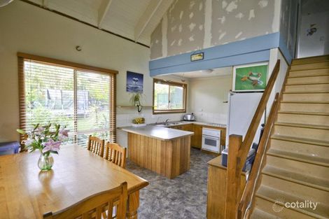 Property photo of 76 North Road Lower Beechmont QLD 4211