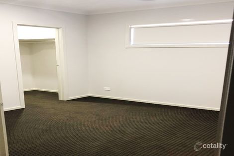 Property photo of 42 Orinoco Chase Werribee VIC 3030