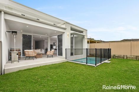 17b Kirk Cres, Kirrawee, NSW 2232