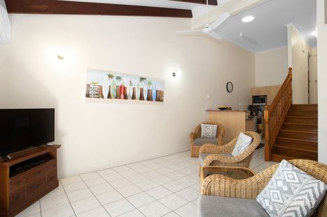 Property photo of 33/26 Bourke Street Blacks Beach QLD 4740