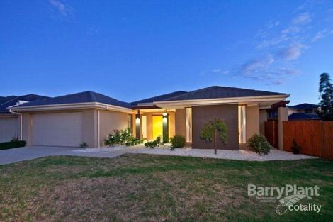 Property photo of 1 Flinders Chase Sandhurst VIC 3977