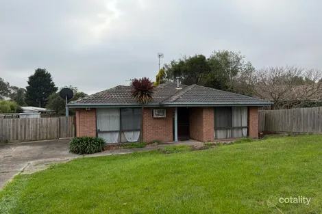 Property photo of 57 McLaughlin Crescent Mill Park VIC 3082