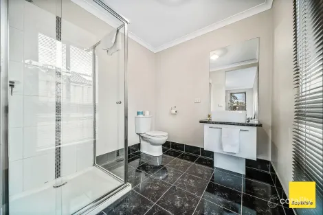 Property photo of 38 Elandra Drive Ascot VIC 3551