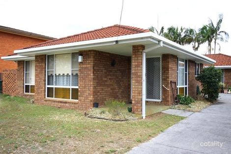 Property photo of 1/38 Ballanda Crescent Iluka NSW 2466
