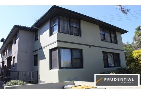 4/4 Sturt St, Campbelltown, NSW 2560