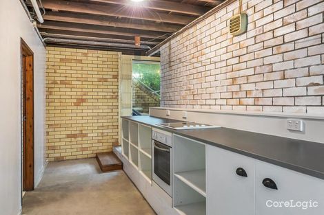 24 Glenrosa Rd, Red Hill, QLD 4059