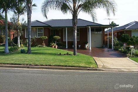 13 Crucie Ave, Bass Hill, NSW 2197