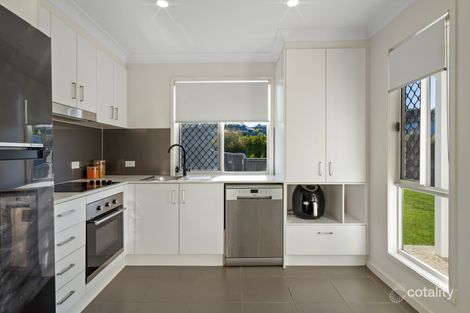 Property photo of 2/2 Dredge Circle Brassall QLD 4305