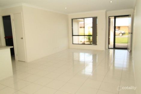 Property photo of 30 Riviera Way Mulambin QLD 4703