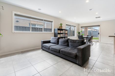 Property photo of 25 Stevenage Drive Strathtulloh VIC 3338