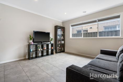 Property photo of 25 Stevenage Drive Strathtulloh VIC 3338
